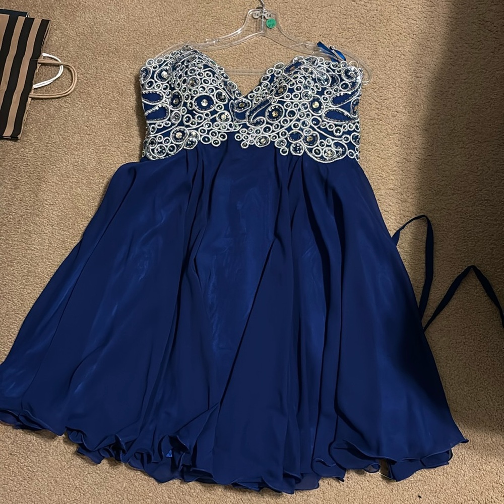 BouBou Blue and Silver Beading Strapless Formal/Homecoming Dress Size 14